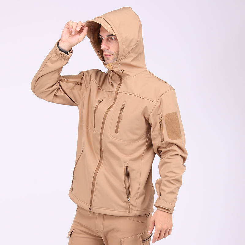 Chaqueta Softshell Táctica y Outdoor