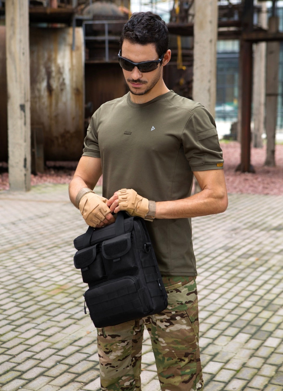 Bolso Táctico para iPad 12.9 o MacBook Pro 13 Pulgadas